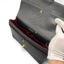 Lade das Bild in den Galerie-Viewer, Chanel Double Flap 24k Schwarz