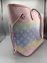 Lade das Bild in den Galerie-Viewer, Louis Vuitton Neverfull MM Escale