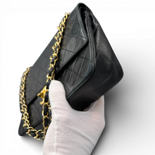 Lade das Bild in den Galerie-Viewer, Chanel Double Flap 24k Schwarz