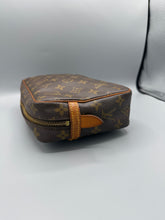 Lade das Bild in den Galerie-Viewer, Louis Vuitton Compiegne 23
