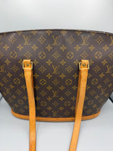 Lade das Bild in den Galerie-Viewer, Louis Vuitton Babylone Monogram Shopper

