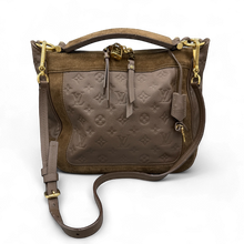 Lade das Bild in den Galerie-Viewer, Louis Vuitton Audacieuse PM Brown
