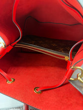 Lade das Bild in den Galerie-Viewer, Louis Vuitton NeoNoe MM Monogram

