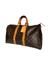 Lade das Bild in den Galerie-Viewer, Louis Vuitton Keepall 50 Monogram
