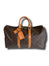 Lade das Bild in den Galerie-Viewer, Louis Vuitton Keepall 45
