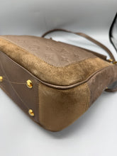 Lade das Bild in den Galerie-Viewer, Louis Vuitton Audacieuse PM Brown
