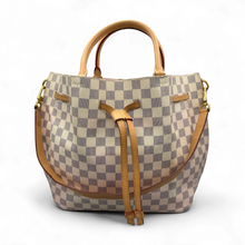 Lade das Bild in den Galerie-Viewer, Louis Vuitton Girolata Damier Azur
