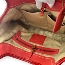 Lade das Bild in den Galerie-Viewer, Coach Monogram Red Hobo Shoulder Bag

