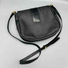 Lade das Bild in den Galerie-Viewer, Gucci 70s Crossbody Bag Black
