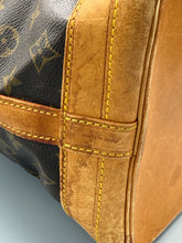 Lade das Bild in den Galerie-Viewer, Louis Vuitton Noe Grande Monogram
