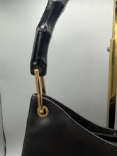 Lade das Bild in den Galerie-Viewer, Gucci Hobo Bamboo Leather Black
