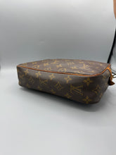 Lade das Bild in den Galerie-Viewer, Louis Vuitton Compiegne 23
