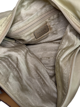 Lade das Bild in den Galerie-Viewer, Prada Nylon Hobo Bag Beige
