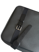 Lade das Bild in den Galerie-Viewer, Louis Vuitton Taiga Satellite 53 Black
