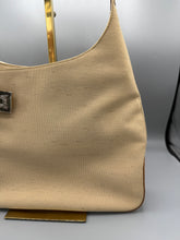 Lade das Bild in den Galerie-Viewer, Salvatore Ferragamo Hobo Beige
