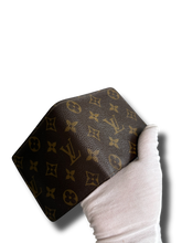 Lade das Bild in den Galerie-Viewer, Louis Vuitton Marco Wallet Monogram
