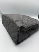 Lade das Bild in den Galerie-Viewer, Gucci Bamboo Black Monogram Bag
