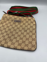Lade das Bild in den Galerie-Viewer, Gucci Crossbody Bag
