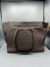 Lade das Bild in den Galerie-Viewer, Louis Vuitton Lumineuse PM Choclate
