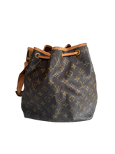 Lade das Bild in den Galerie-Viewer, Louis Vuitton Petit Noe Monogram
