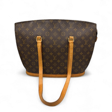 Lade das Bild in den Galerie-Viewer, Louis Vuitton Babylone Monogram Shopper
