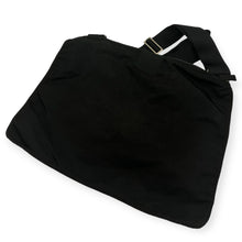 Lade das Bild in den Galerie-Viewer, Prada Large Black Crossbody Bag
