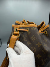 Lade das Bild in den Galerie-Viewer, Louis Vuitton Noe Grande Monogram
