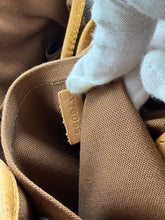 Lade das Bild in den Galerie-Viewer, Louis Vuitton Battignoles PM
