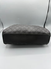 Lade das Bild in den Galerie-Viewer, Gucci 70s Handbag Black
