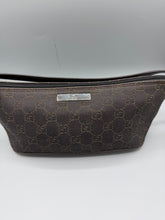 Lade das Bild in den Galerie-Viewer, Gucci Boat Bag Monogram Brown
