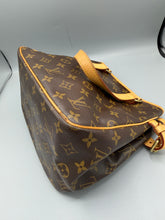 Lade das Bild in den Galerie-Viewer, Louis Vuitton Battignoles PM
