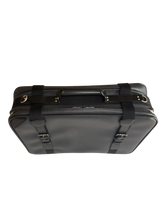 Lade das Bild in den Galerie-Viewer, Louis Vuitton Taiga Satellite 53 Black
