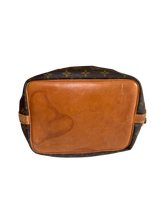 Lade das Bild in den Galerie-Viewer, Louis Vuitton Petit Noe Monogram
