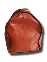 Lade das Bild in den Galerie-Viewer, Louis Vuitton EPI Keepall 60 Kastanienbraun
