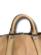 Lade das Bild in den Galerie-Viewer, Louis Vuitton EPI Keepall 55 Beige
