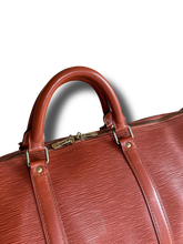 Lade das Bild in den Galerie-Viewer, Louis Vuitton EPI Keepall 60 Kastanienbraun
