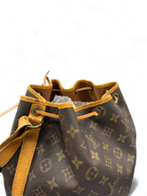 Lade das Bild in den Galerie-Viewer, Louis Vuitton Noe Grande Monogram
