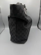 Lade das Bild in den Galerie-Viewer, Gucci Eclipse Monogram Black Tote
