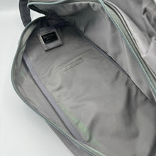 Lade das Bild in den Galerie-Viewer, Prada Archive Sports Bag Grey
