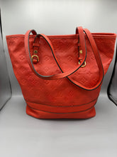 Lade das Bild in den Galerie-Viewer, Louis Vuitton Citadine PM Empreinte

