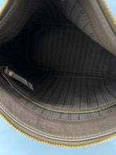 Lade das Bild in den Galerie-Viewer, Louis Vuitton Audacieuse PM Brown
