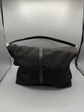 Lade das Bild in den Galerie-Viewer, Gucci Jackie Black Canvas
