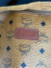 Lade das Bild in den Galerie-Viewer, MCM Shopper Cognac
