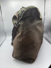 Lade das Bild in den Galerie-Viewer, Prada Triangle Brown Weekender Bag
