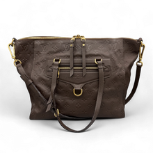 Lade das Bild in den Galerie-Viewer, Louis Vuitton Lumineuse PM Choclate
