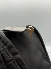 Lade das Bild in den Galerie-Viewer, Prada Nylon Shopper Bag
