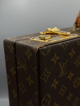 Lade das Bild in den Galerie-Viewer, Louis Vuitton President Classeur Monogram
