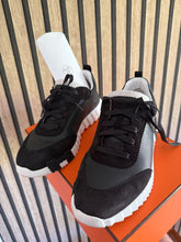 Lade das Bild in den Galerie-Viewer, Hermès Bouncing Sneaker 40
