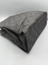 Lade das Bild in den Galerie-Viewer, Gucci Bamboo Black Monogram Bag
