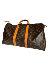 Lade das Bild in den Galerie-Viewer, Louis Vuitton Keepall 50 Monogram
